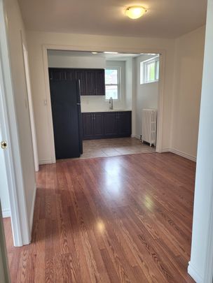 For Lease - 44 Bartonville Avenue Unit# 1, Toronto, Ontario - Photo 1