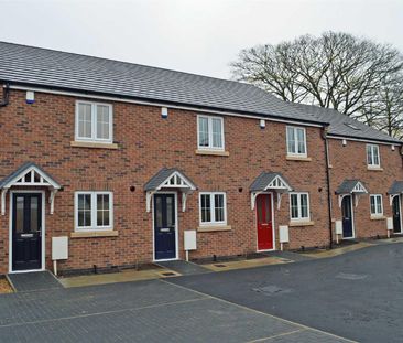 2 Bed House - Photo 2