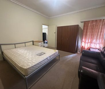 50 Zetland Road, Mont Albert, Vic 3127 - Photo 6