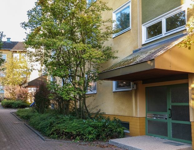 Familienfreundlich wohnen –Geräumige Wohnung mit Loggia und zwei Bädern - Photo 1