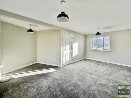 Horringer Road, IP33 2DR - Photo 3