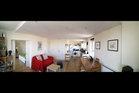 1 Bed Flat, Salmon Lane, E14 - Photo 3