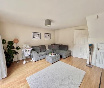 2 bedroom terraced house to rent - Photo 2