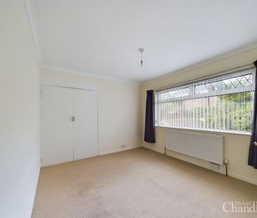 4 Loughview Drive, Belfast, BT6 0NU - Photo 2