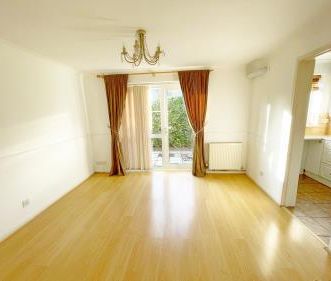 1 bedroom ground floor flat to rent - Photo 1