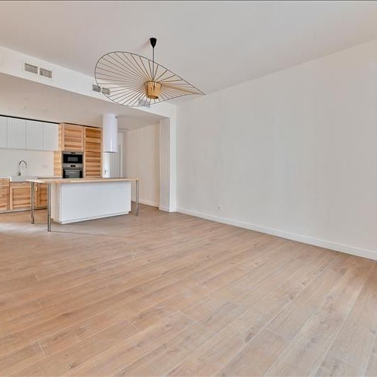 Location Appartement 4 pièces 87m² - Photo 1