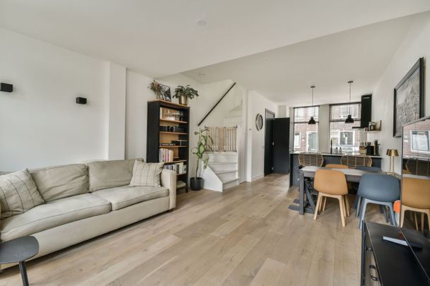 Huis te huur: Leidsestraat 113 2013 XH Haarlem - Foto 1