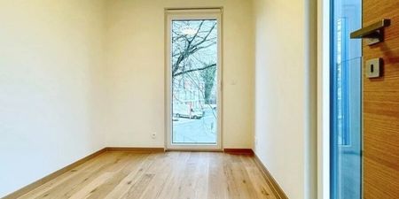 Woning te huur in Ukkel voor € 3.000 met 4 slaapkamers - Photo 2