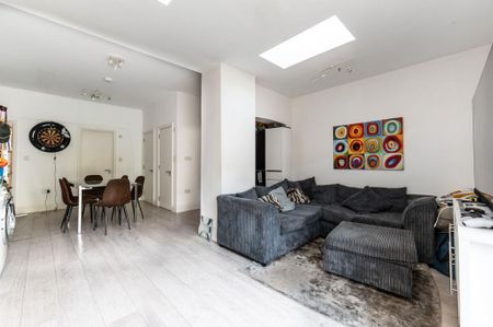 5 bedroom terraced house to rent - Photo 2