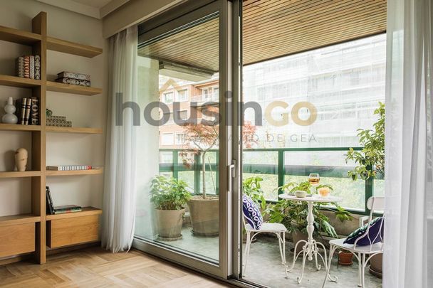 Flat for rent in Madrid (Chamberí) - Photo 1