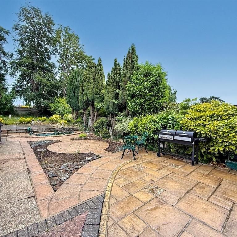 3 bedroom house to rent - Photo 1