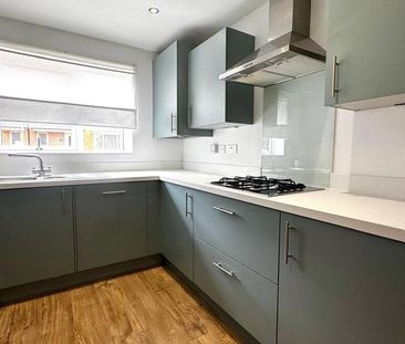 3 bedroom property to rent - Photo 4