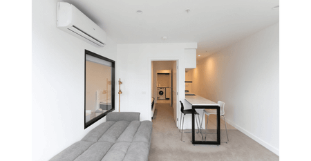 ONE-BEDROOM PLUS CARPARK APARTMENT - Photo 3