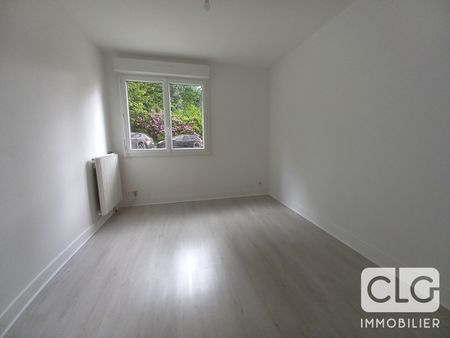 T3 - RUE D'ARTOIS - Photo 2