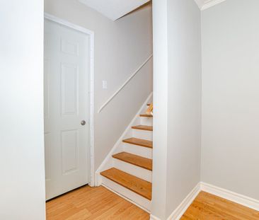 For Lease - 591 Turner Drive Unit# 1, Burlington, Ontario - Photo 3