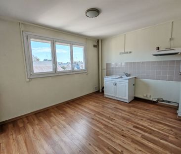 Location Appartement 3 pièces 71m² - Photo 4