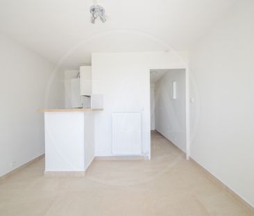 Location Appartement 2 pièces 23m² VILLENEUVE LOUBET 06270 - Photo 1