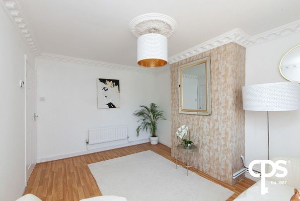 105 Sunningdale Park, Belfast BT14 6RY - Photo 1