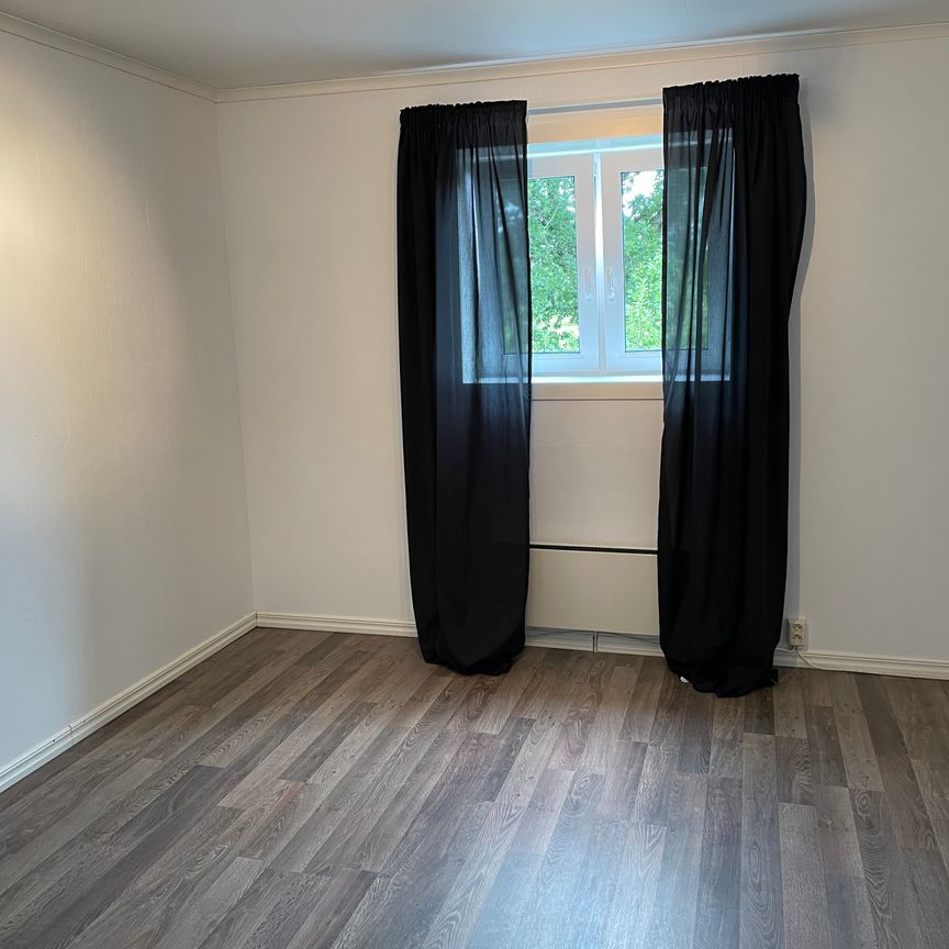 Ånnerödsvägen, Strömstad - Foto 1