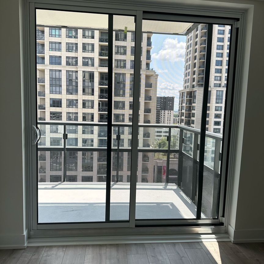 For Lease - 10 Eva Road Unit# 1001, Toronto, Ontario - Photo 1