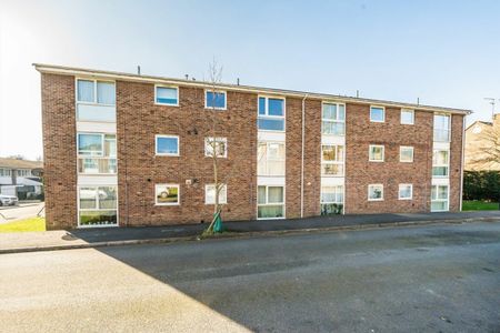 Oakley Close - Photo 3