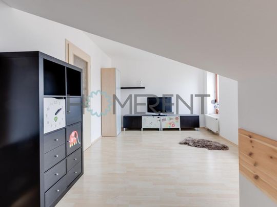 Pronájem bytu 3+kk 82 m2 - Фото 1