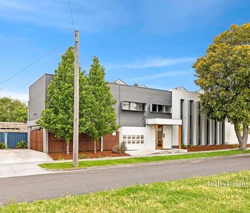 202 Kilgour Street, Geelong - Photo 1