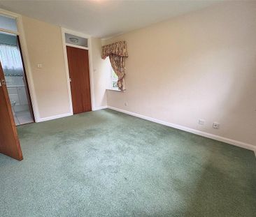 3 bedroom bungalow to rent - Photo 4