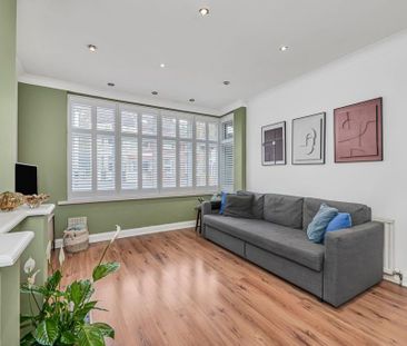 4 bedroom terraced house to rent - Photo 3