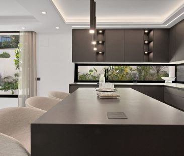 Nueva Andalucia, Marbella, Andalusia 29660 - Photo 1