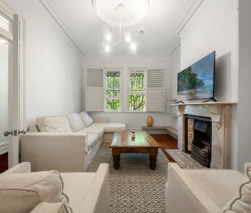 128 Edgecliff Road, Woollahra. - Photo 1