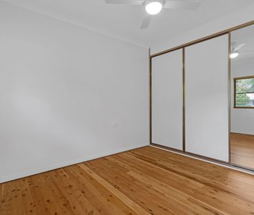 Well Presented Two Bedroom Home - Photo 3