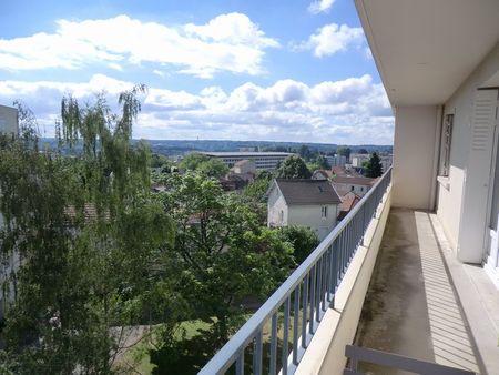 T4 AVEC BALCON ET GARAGE secteur RENOIR CHU - Photo 3