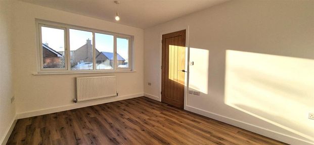 4 bedroom house to rent - Photo 1