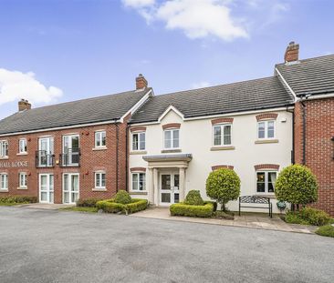New Hall Lodge, Sutton Coldfield - Photo 4