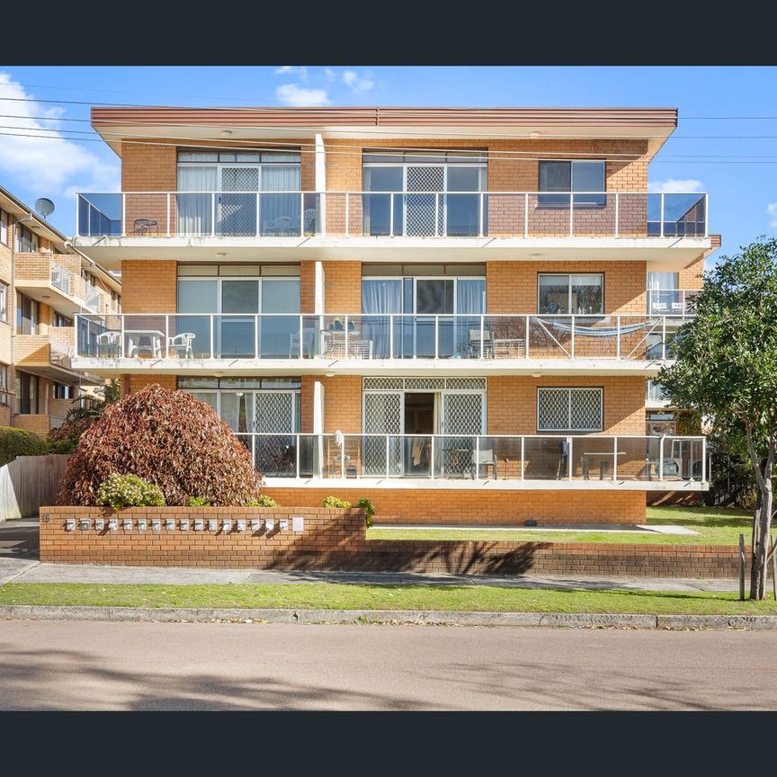 4/5A Burgin Close, Berkeley Vale, NSW 2261 - Photo 1