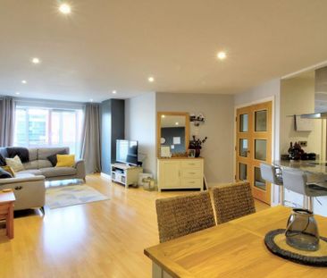 2 bedroom apartment to rent - Photo 1