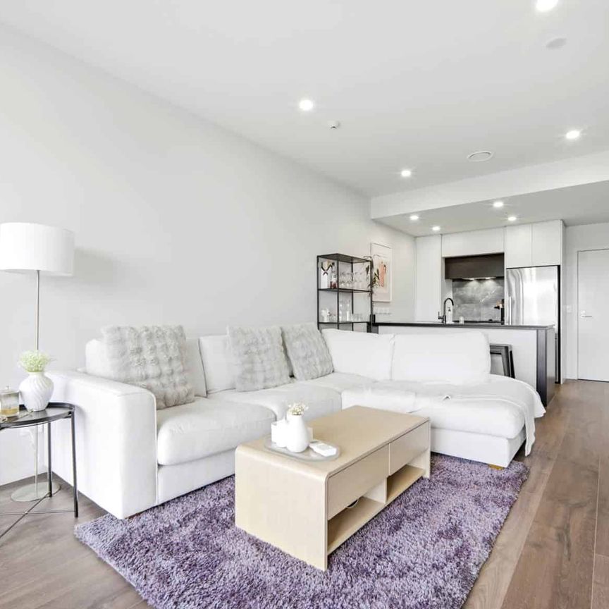 Modern Living in the Heart of Albany - Photo 1