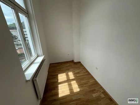 Frisch sanierte Wohnung in Leoben mit neuer Einrichtung - perfekt für Studenten - Photo 3