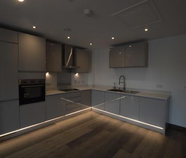 2 bedroom apartment to rent - Photo 5