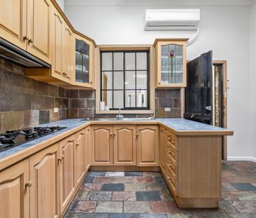 380B Sydney Road, Brunswick VIC 3056 - House For Rent | Domain - Photo 5