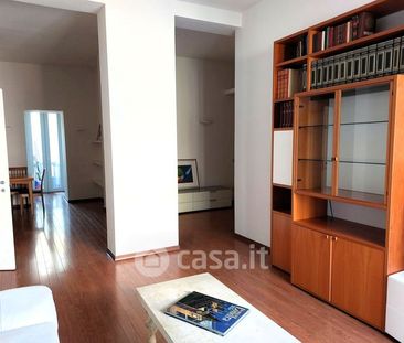 Trilocale in Affitto in Viale Angelo Filippetti 33 a Milano - Photo 1