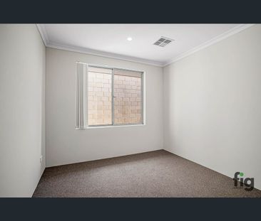 75 Greenfields Cres, Caversham, WA 6055 - Photo 2