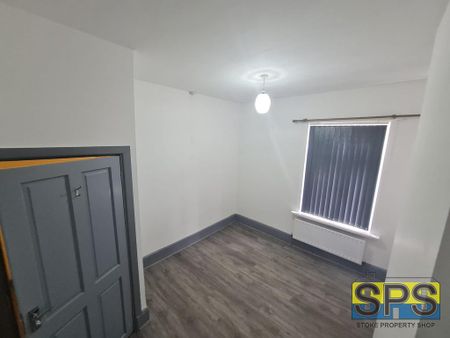 4 bedroom terraced house to rent - Photo 4