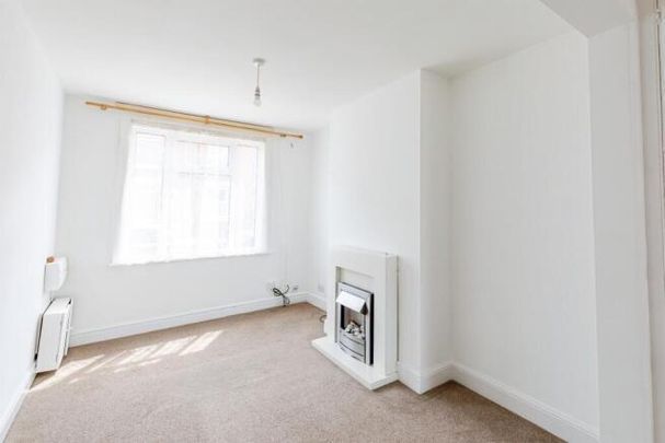 Pemberton Street, Rushden - Photo 1