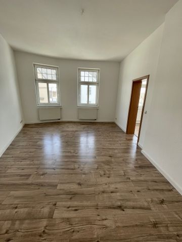 Großzügige 4-Raumwohnung mit Erker in Bahnhofsnähe - Photo 4