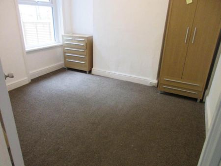 5 bedroom terraced house to rent - Photo 5