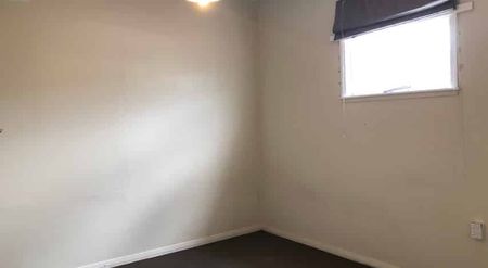 CITY CENTRE - 5 BEDROOMS - Photo 4