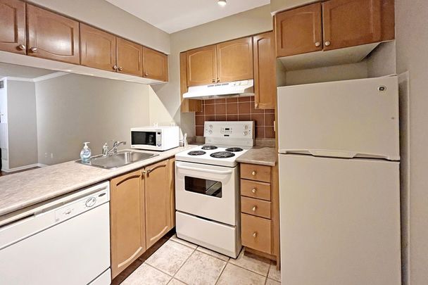 For Lease - 231 Fort York Boulevard Unit# 736, Toronto, Ontario - Photo 1