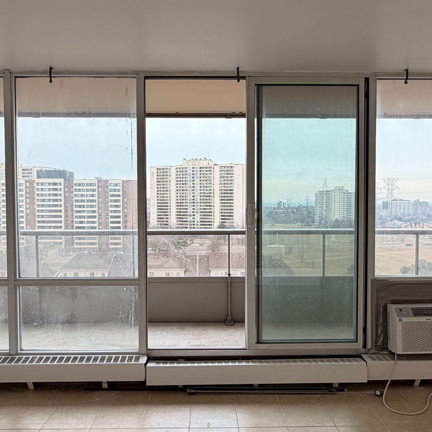 For Lease - 31 Four Winds Drive Unit# 803, Toronto, Ontario - Photo 1